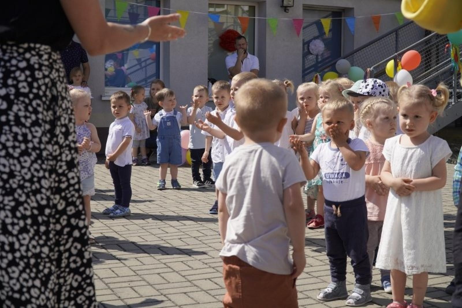 Zdjęcie w galerii na portalu naszraciborz.pl: Zakończenie roku szkolnego w Zespole Żłobków w Raciborzu wiadomości z regionu
