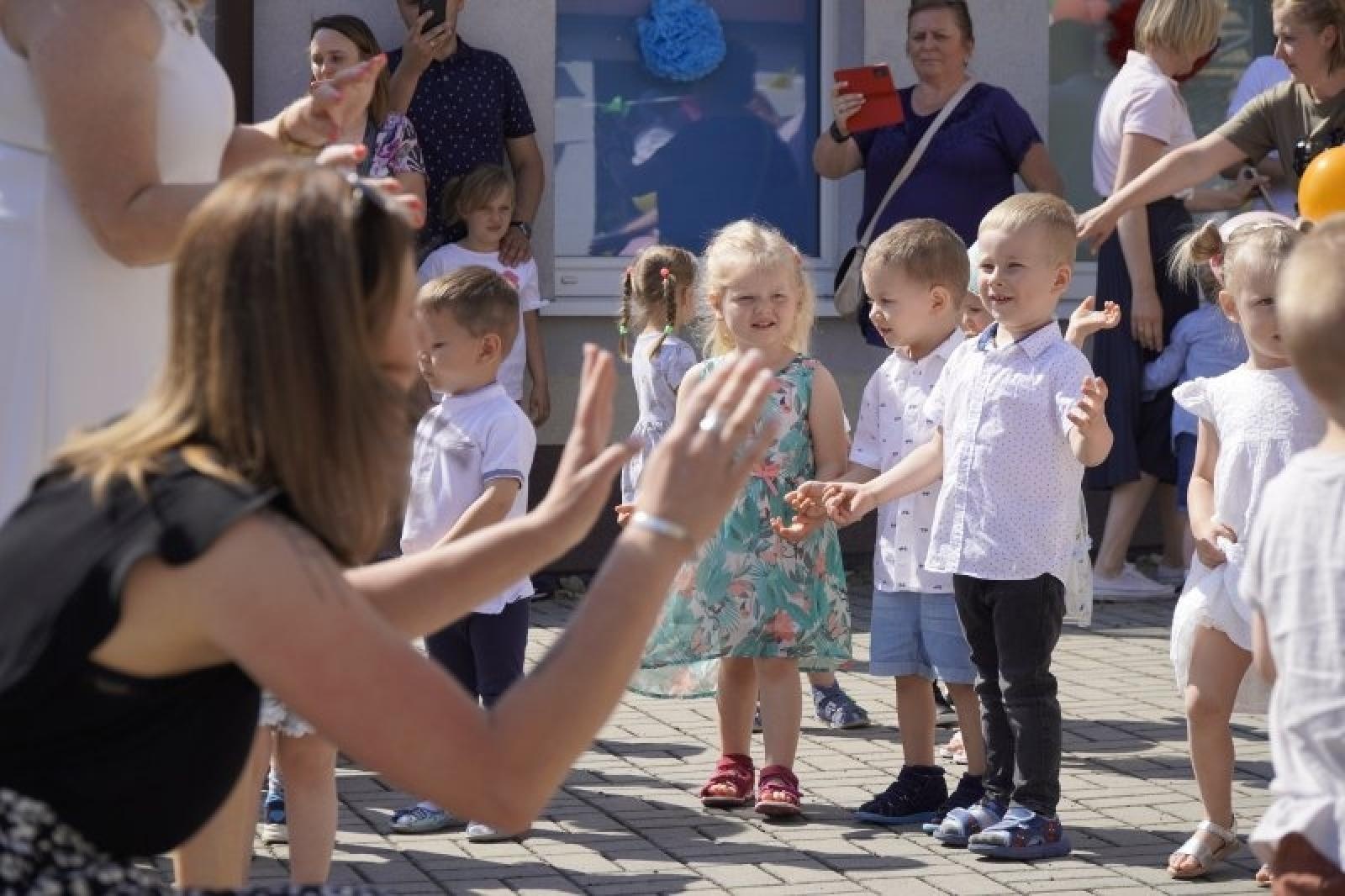 Zdjęcie w galerii na portalu naszraciborz.pl: Zakończenie roku szkolnego w Zespole Żłobków w Raciborzu wiadomości z regionu