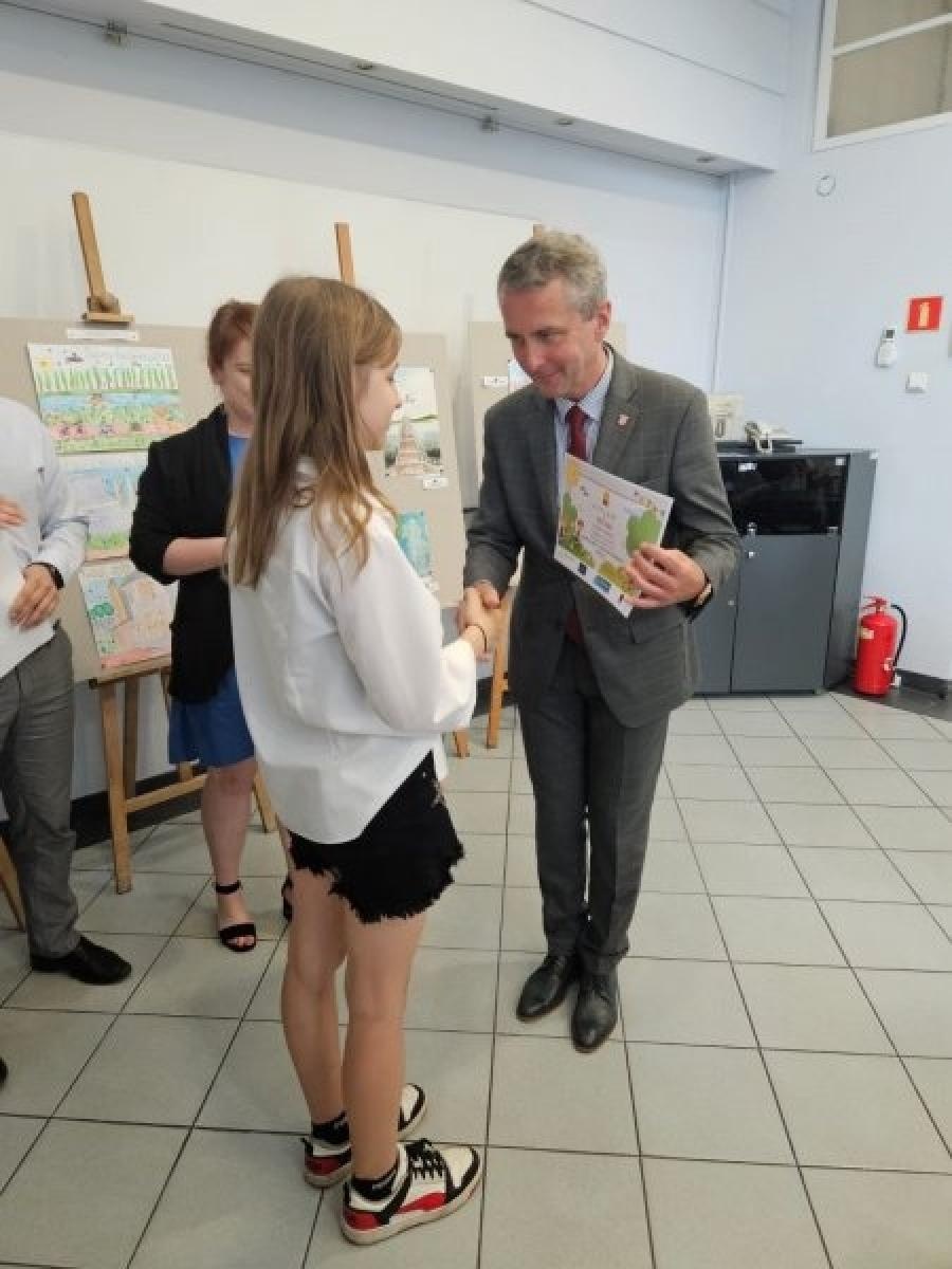 Zdjęcie w galerii na portalu naszraciborz.pl: Rozstrzygnięto konkurs Zielony Racibórz z perspektywy rowerowego siodełka wiadomości z regionu