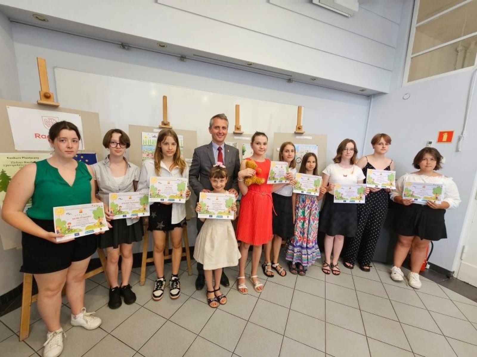 Zdjęcie w galerii na portalu naszraciborz.pl: Rozstrzygnięto konkurs Zielony Racibórz z perspektywy rowerowego siodełka wiadomości z regionu