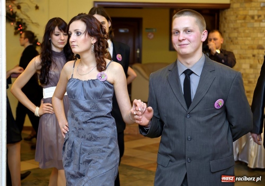 Zdjęcie w galerii na portalu naszraciborz.pl: Bal maturalny raciborskiej Zawodówki wiadomości z regionu