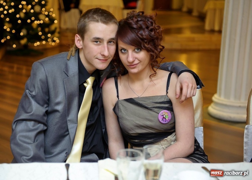 Zdjęcie w galerii na portalu naszraciborz.pl: Bal maturalny raciborskiej Zawodówki wiadomości z regionu