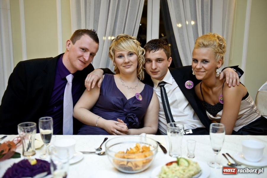 Zdjęcie w galerii na portalu naszraciborz.pl: Bal maturalny raciborskiej Zawodówki wiadomości z regionu