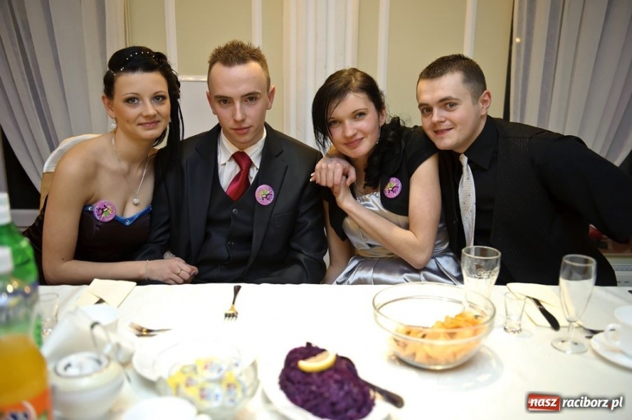 Zdjęcie w galerii na portalu naszraciborz.pl: Bal maturalny raciborskiej Zawodówki wiadomości z regionu