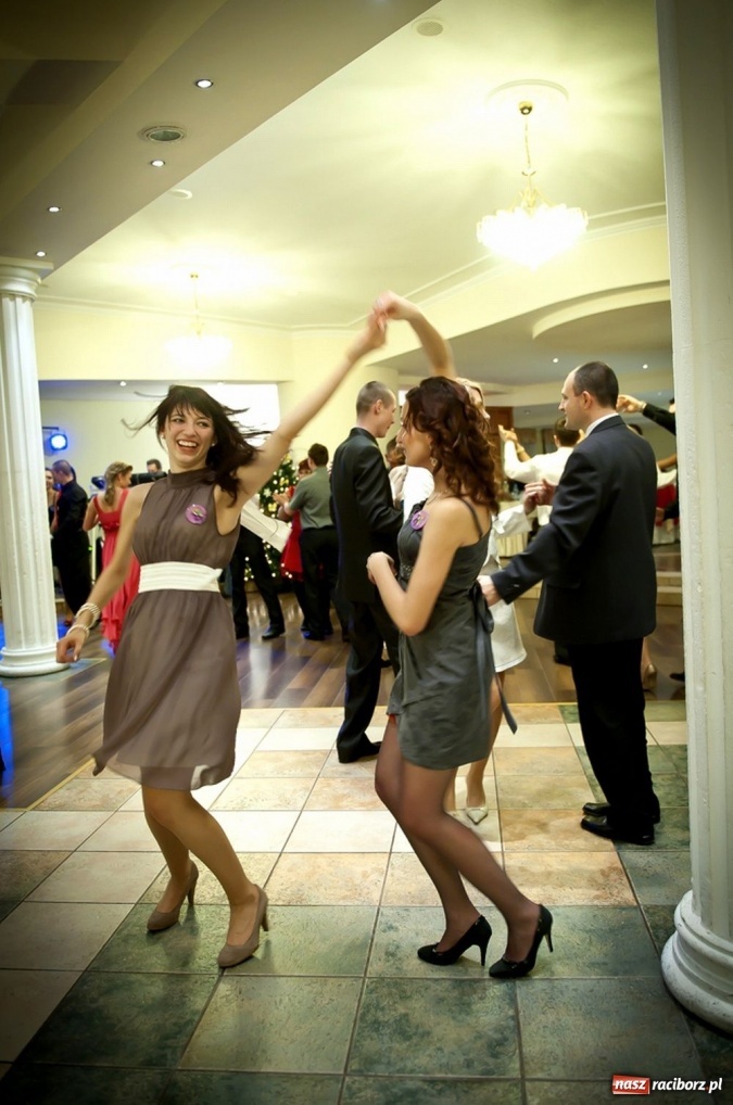 Zdjęcie w galerii na portalu naszraciborz.pl: Bal maturalny raciborskiej Zawodówki wiadomości z regionu