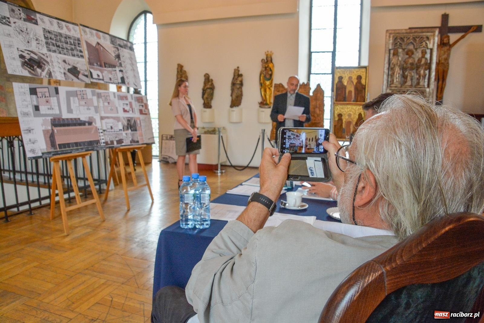 Zdjęcie w galerii na portalu naszraciborz.pl: Studenci architektury raciborskiej ANS prezentowali swoje inżynierskie prace dyplomowe wiadomości z regionu