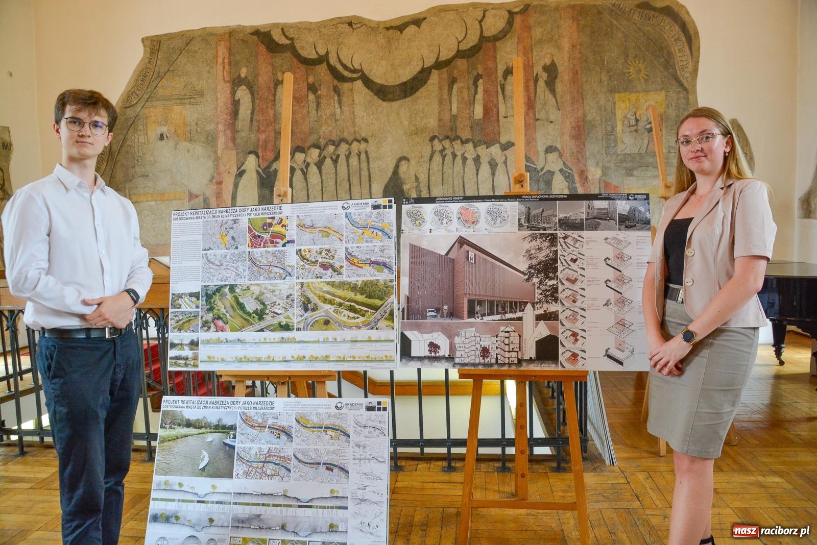 Zdjęcie w galerii na portalu naszraciborz.pl: Studenci architektury raciborskiej ANS prezentowali swoje inżynierskie prace dyplomowe wiadomości z regionu