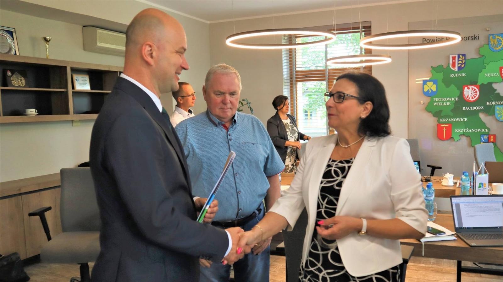 Zdjęcie w galerii na portalu naszraciborz.pl: Raciborski Ekonomik ma nowego sternika wiadomości z regionu