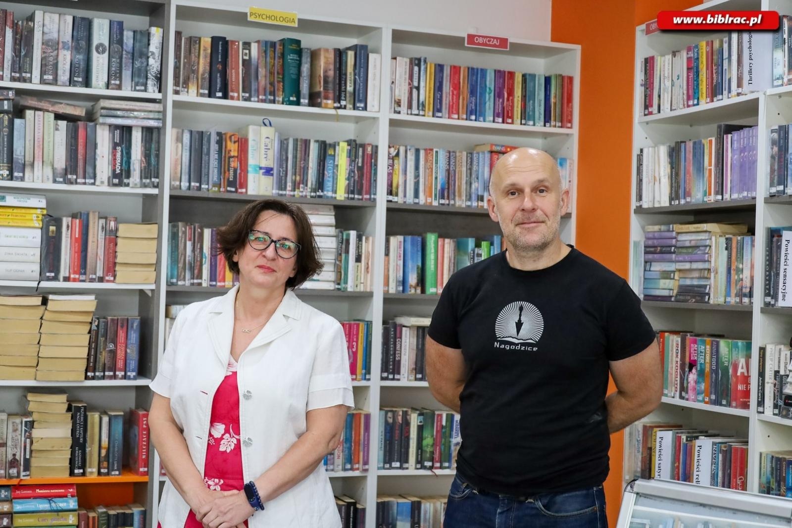 Zdjęcie w galerii na portalu naszraciborz.pl: Buddyjska filozofia w bibliotece na Ostrogu wiadomości z regionu