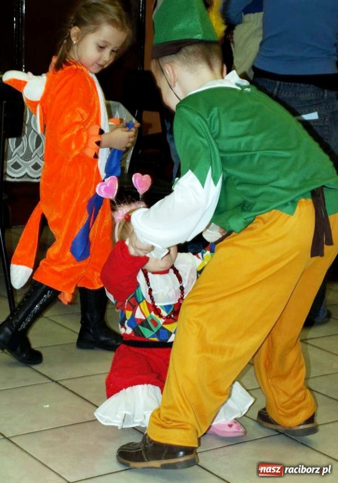 Zdjęcie w galerii na portalu naszraciborz.pl: Wielki bal w Bojanowie wiadomości z regionu