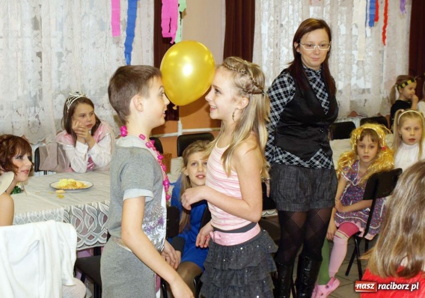 Zdjęcie w galerii na portalu naszraciborz.pl: Wielki bal w Bojanowie wiadomości z regionu