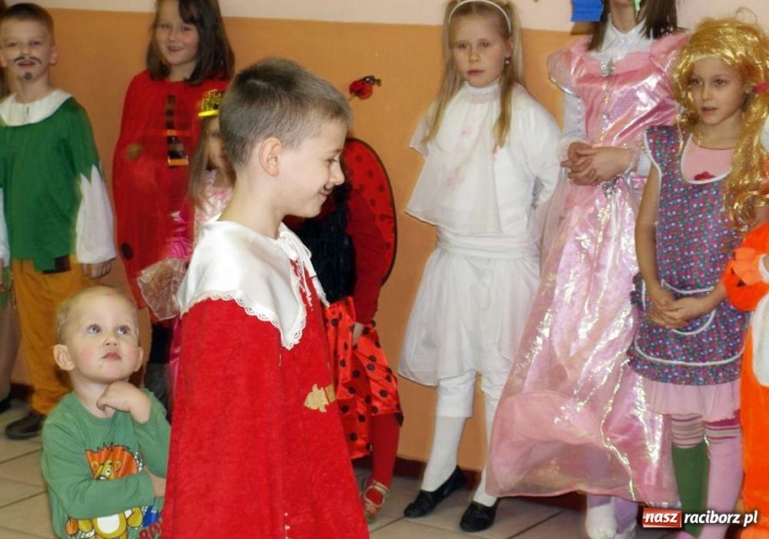 Zdjęcie w galerii na portalu naszraciborz.pl: Wielki bal w Bojanowie wiadomości z regionu