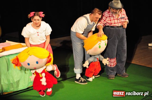 Zdjęcie w galerii na portalu naszraciborz.pl: Najmłodsi lubią teatr... wiadomości z regionu