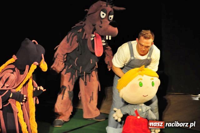Zdjęcie w galerii na portalu naszraciborz.pl: Najmłodsi lubią teatr... wiadomości z regionu