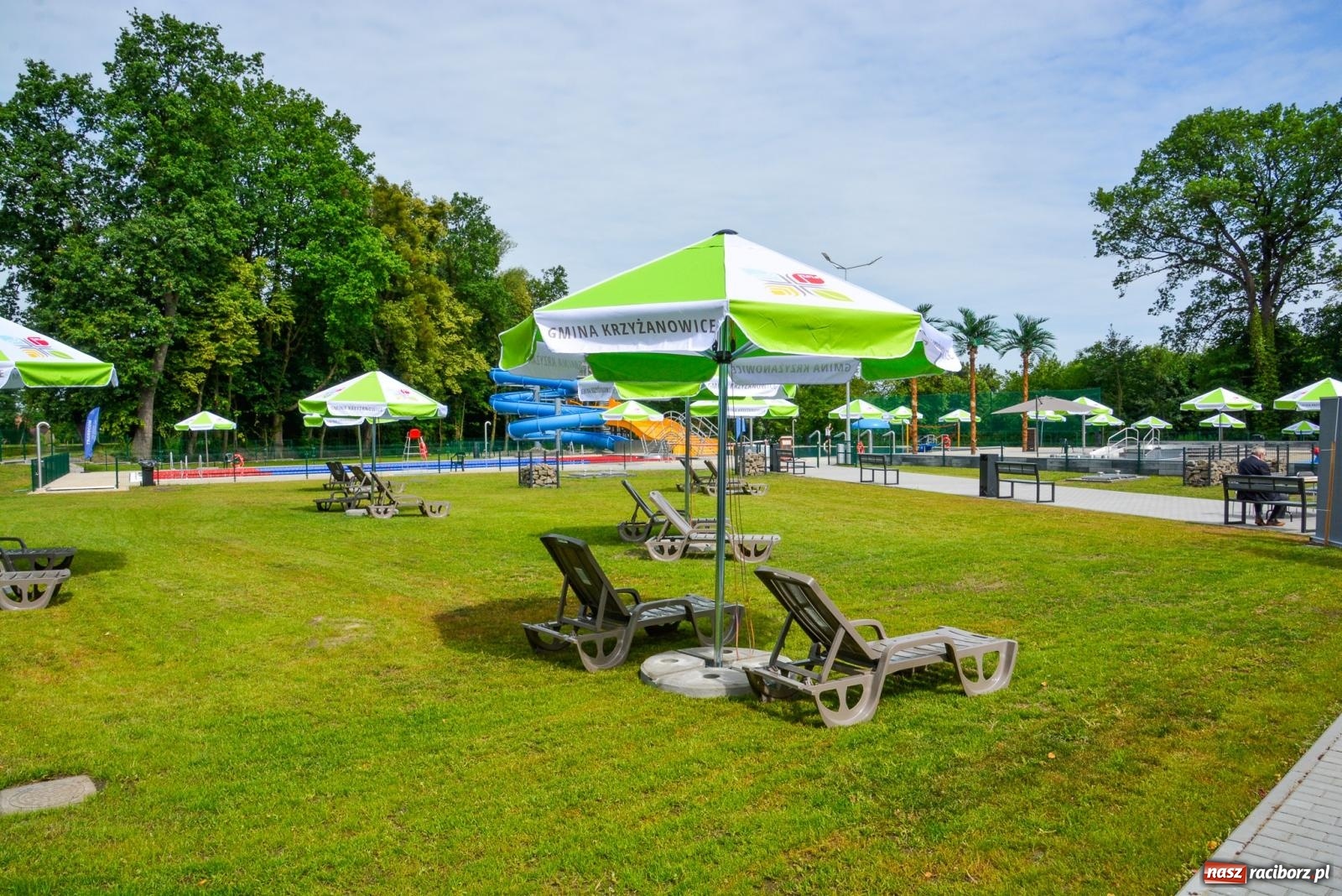 Zdjęcie w galerii na portalu naszraciborz.pl: Kąpielisko w Tworkowie już czynne. To najnowocześniejszy obiekt w powiecie wiadomości z regionu
