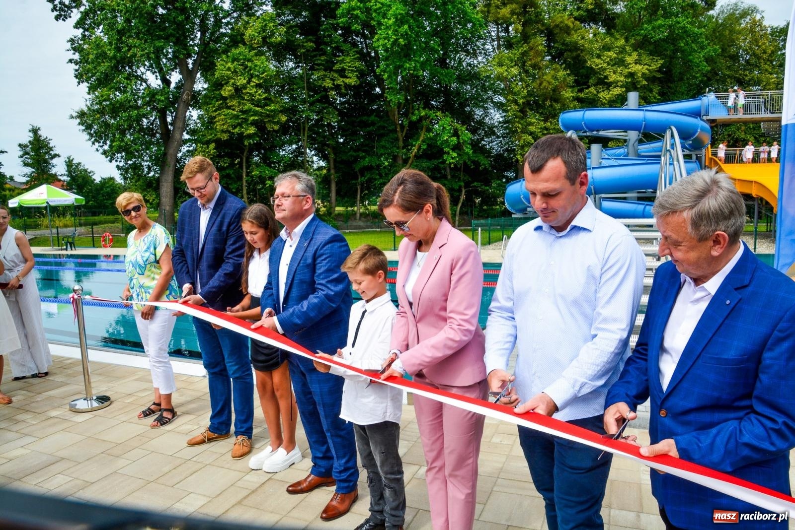 Zdjęcie w galerii na portalu naszraciborz.pl: Kąpielisko w Tworkowie już czynne. To najnowocześniejszy obiekt w powiecie wiadomości z regionu
