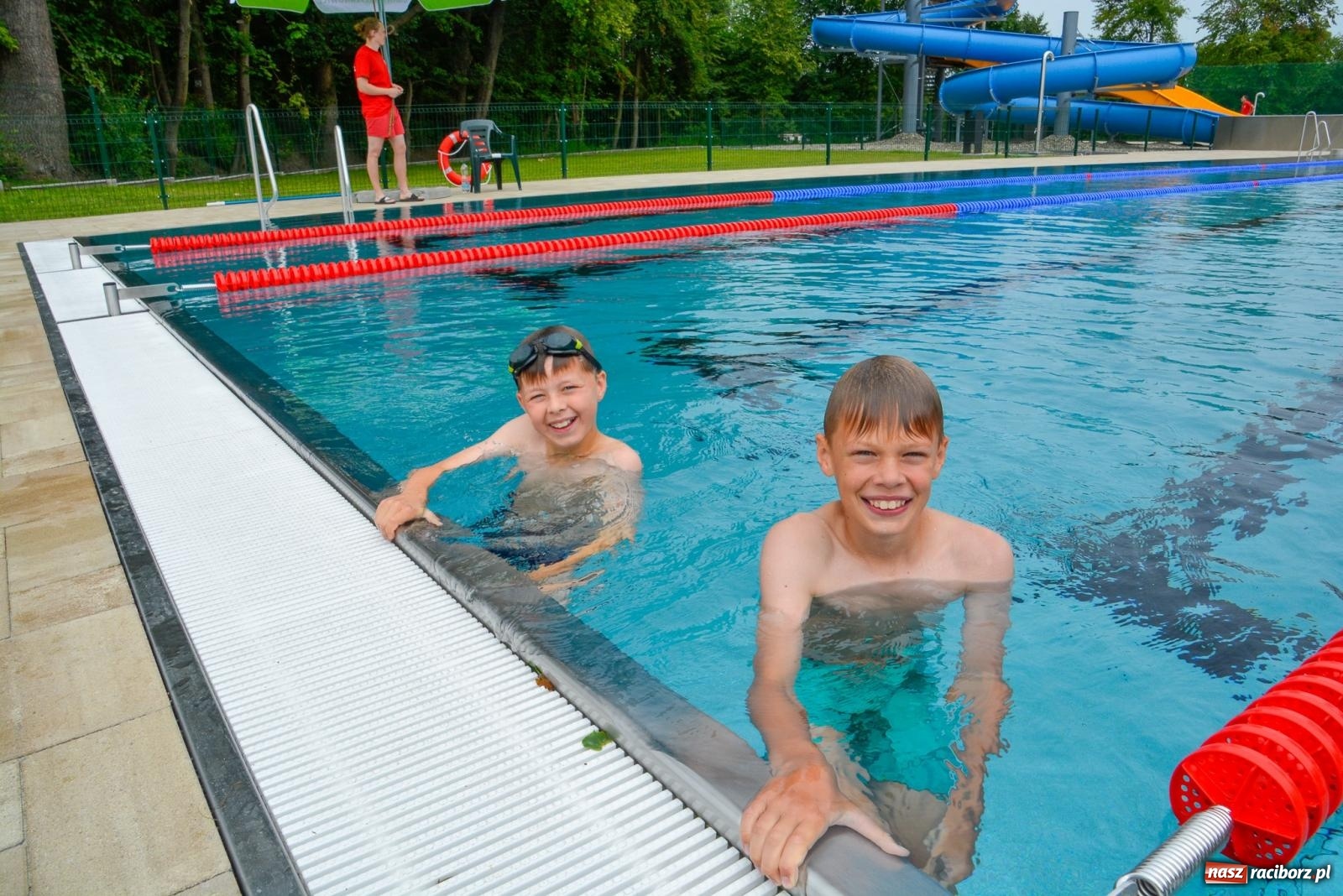 Zdjęcie w galerii na portalu naszraciborz.pl: Kąpielisko w Tworkowie już czynne. To najnowocześniejszy obiekt w powiecie wiadomości z regionu