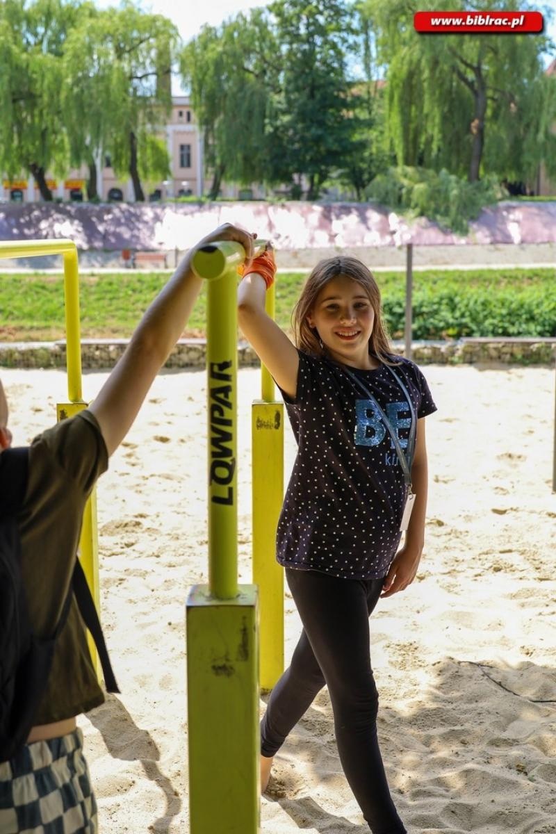 Zdjęcie w galerii na portalu naszraciborz.pl: Letni Wehikuł Czasu w Bibliotece - pierwszy tydzień za nami! wiadomości z regionu