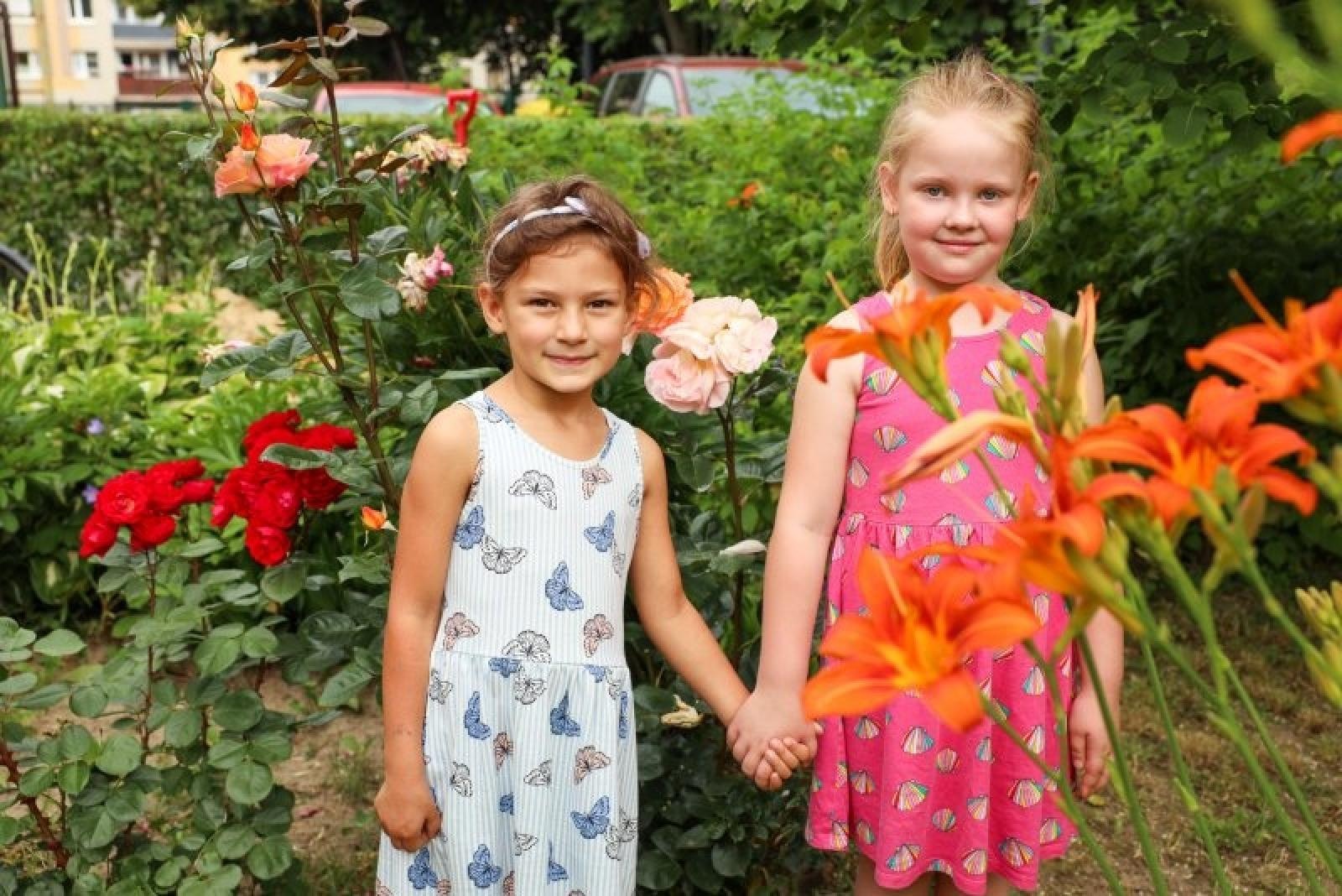 Zdjęcie w galerii na portalu naszraciborz.pl: Pierwsze plony z przedszkolnych warzywników zebrane wiadomości z regionu