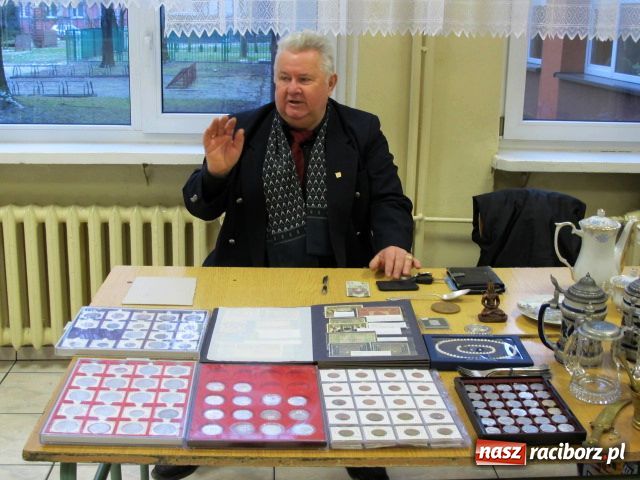 Zdjęcie w galerii na portalu naszraciborz.pl: Zarażają miłością do staroci wiadomości z regionu