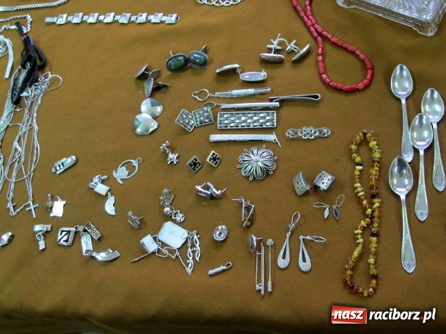 Zdjęcie w galerii na portalu naszraciborz.pl: Zarażają miłością do staroci wiadomości z regionu