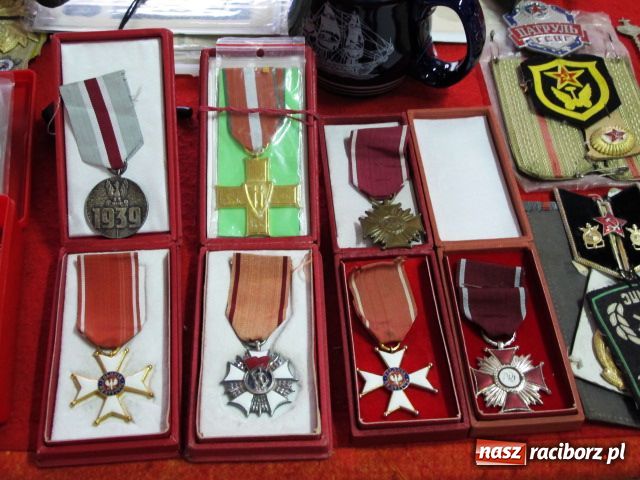 Zdjęcie w galerii na portalu naszraciborz.pl: Zarażają miłością do staroci wiadomości z regionu