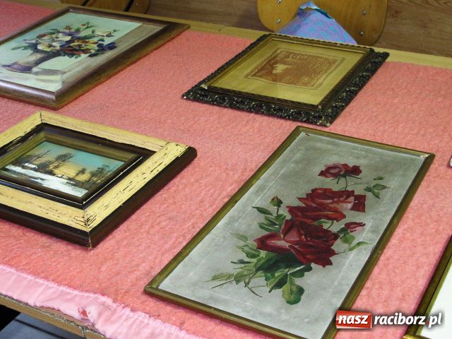 Zdjęcie w galerii na portalu naszraciborz.pl: Zarażają miłością do staroci wiadomości z regionu