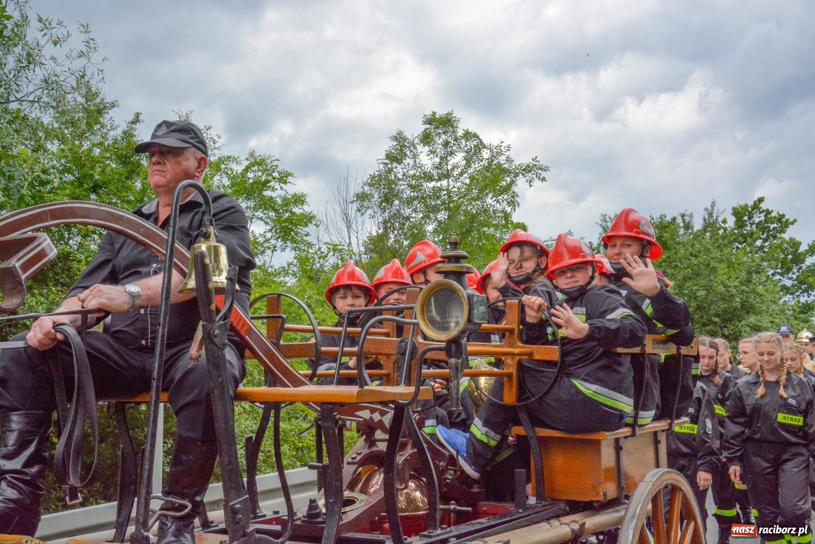 Zdjęcie w galerii na portalu naszraciborz.pl: Międzynarodowe zawody sikawek konnych w Bieńkowicach [FOTO i WIDEO] wiadomości z regionu