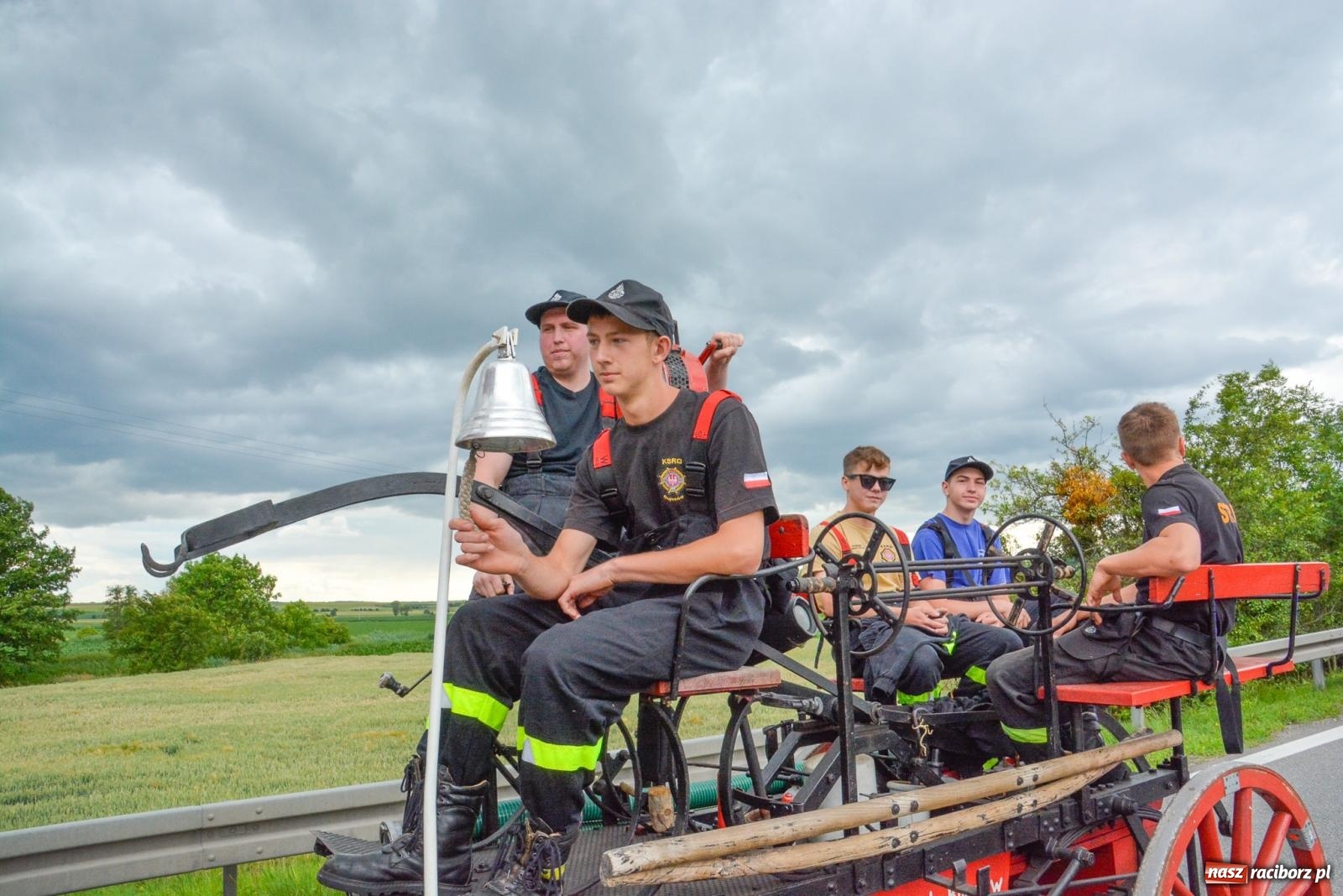 Zdjęcie w galerii na portalu naszraciborz.pl: Międzynarodowe zawody sikawek konnych w Bieńkowicach [FOTO i WIDEO] wiadomości z regionu