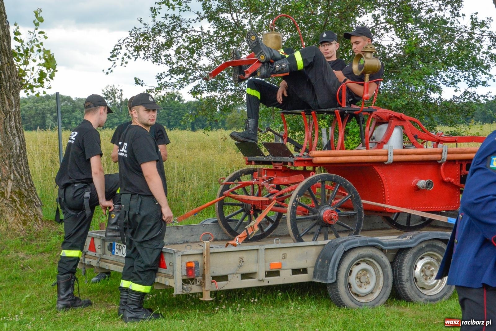 Zdjęcie w galerii na portalu naszraciborz.pl: Międzynarodowe zawody sikawek konnych w Bieńkowicach [FOTO i WIDEO] wiadomości z regionu