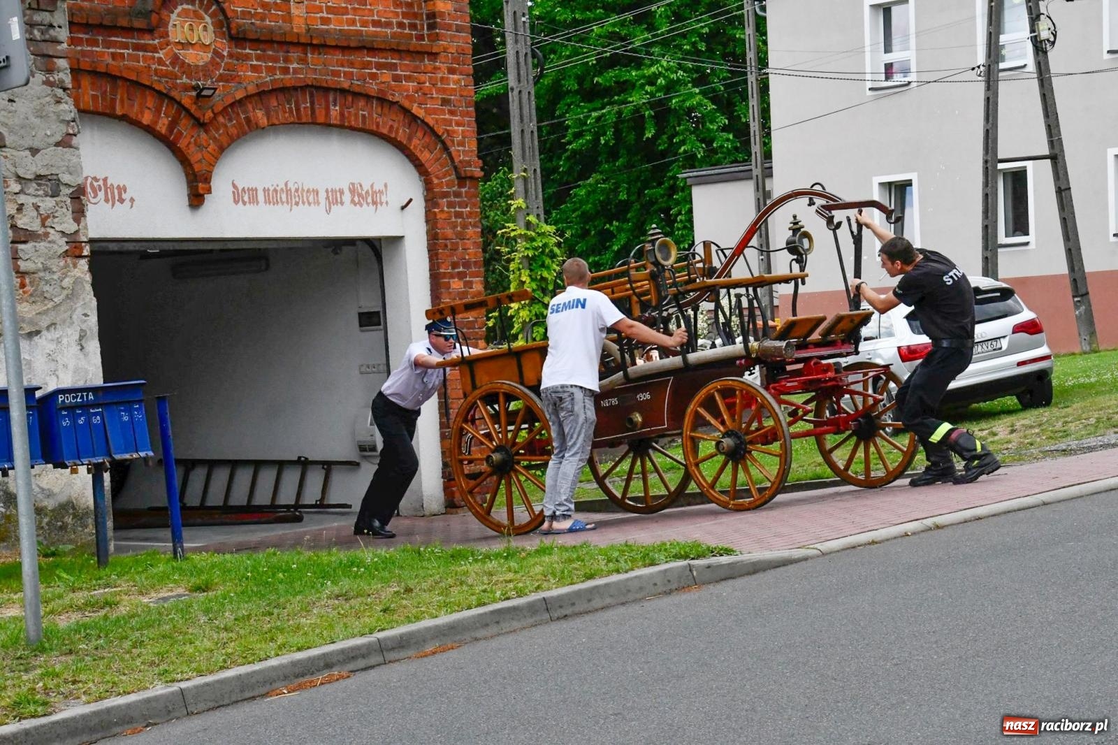 Zdjęcie w galerii na portalu naszraciborz.pl: Międzynarodowe zawody sikawek konnych w Bieńkowicach [FOTO i WIDEO] wiadomości z regionu