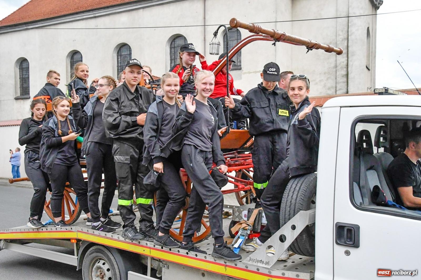 Zdjęcie w galerii na portalu naszraciborz.pl: Międzynarodowe zawody sikawek konnych w Bieńkowicach [FOTO i WIDEO] wiadomości z regionu