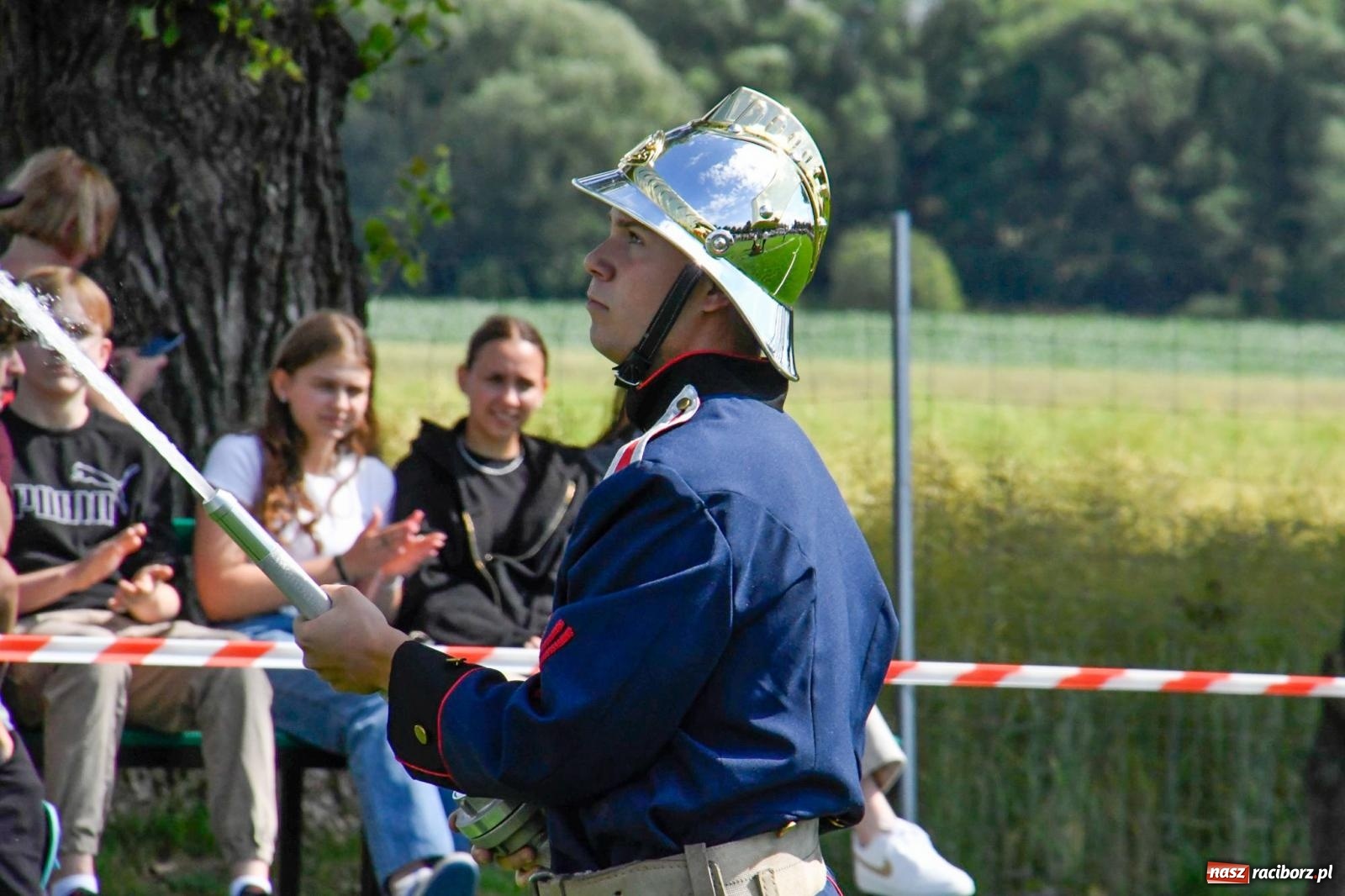Zdjęcie w galerii na portalu naszraciborz.pl: Międzynarodowe zawody sikawek konnych w Bieńkowicach [FOTO i WIDEO] wiadomości z regionu