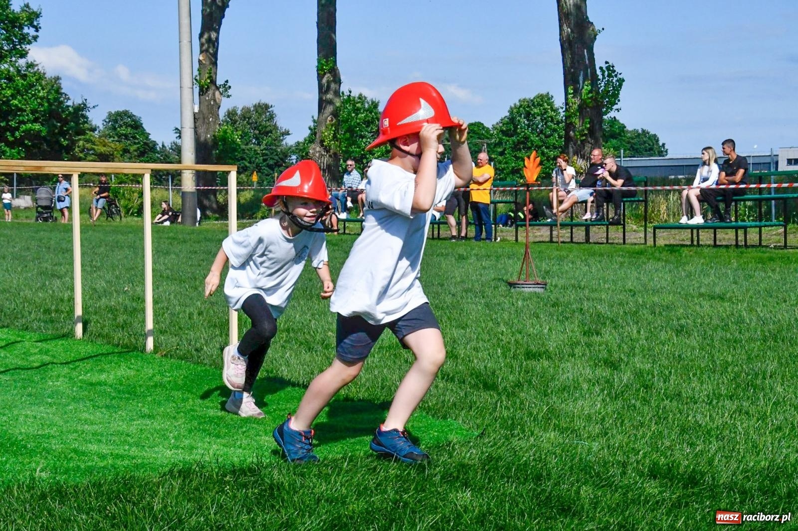 Zdjęcie w galerii na portalu naszraciborz.pl: Międzynarodowe zawody sikawek konnych w Bieńkowicach [FOTO i WIDEO] wiadomości z regionu
