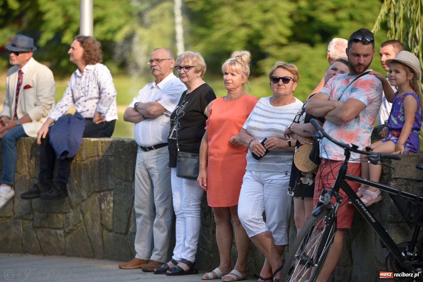 Zdjęcie w galerii na portalu naszraciborz.pl: Orkiestry z RCK-u dały koncert w parku im. Miasta Roth wiadomości z regionu
