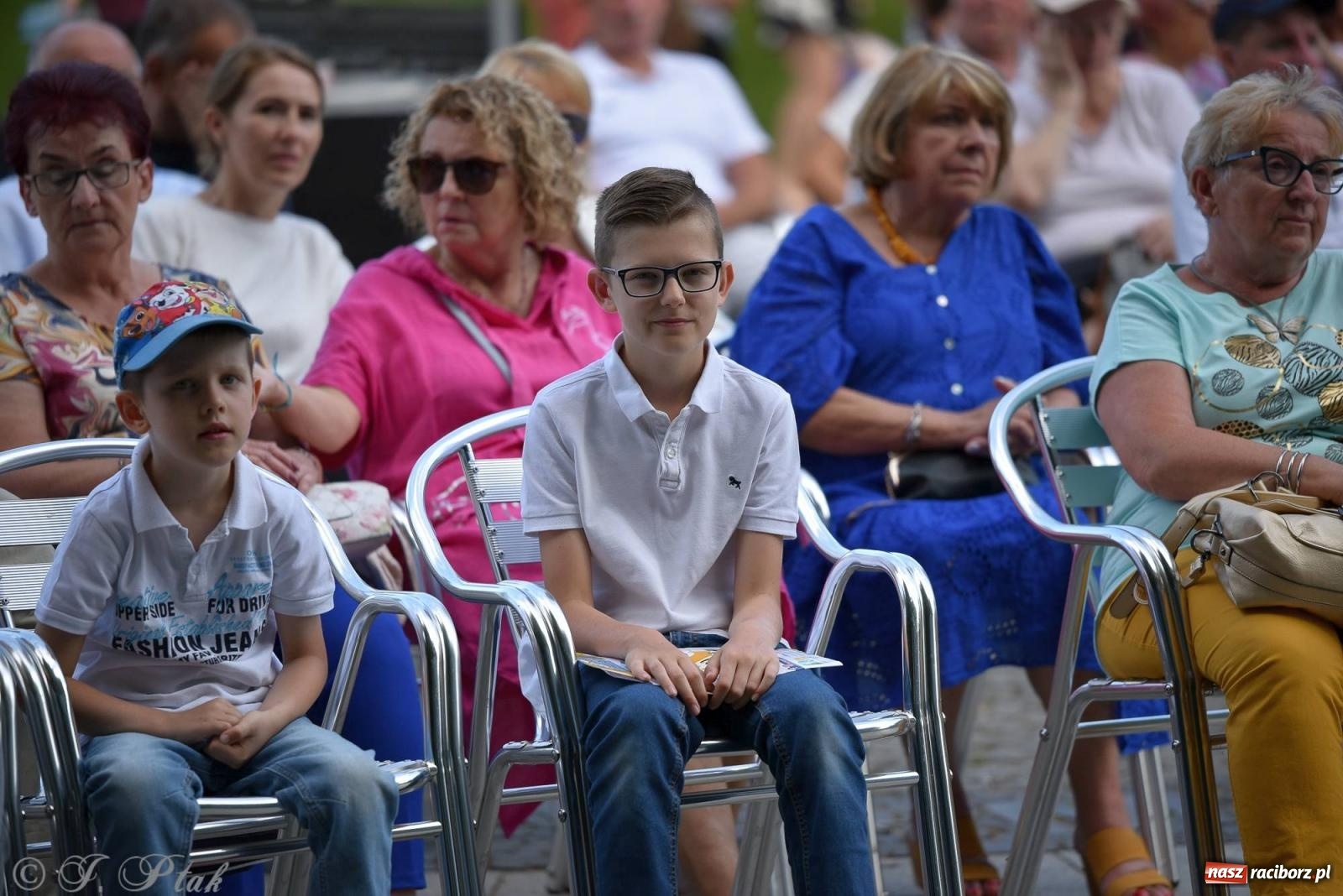 Zdjęcie w galerii na portalu naszraciborz.pl: Orkiestry z RCK-u dały koncert w parku im. Miasta Roth wiadomości z regionu