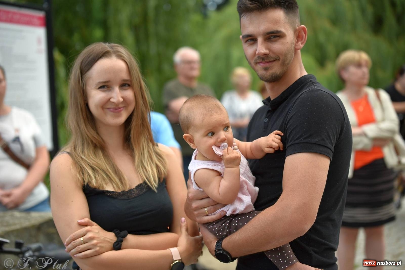 Zdjęcie w galerii na portalu naszraciborz.pl: Orkiestry z RCK-u dały koncert w parku im. Miasta Roth wiadomości z regionu