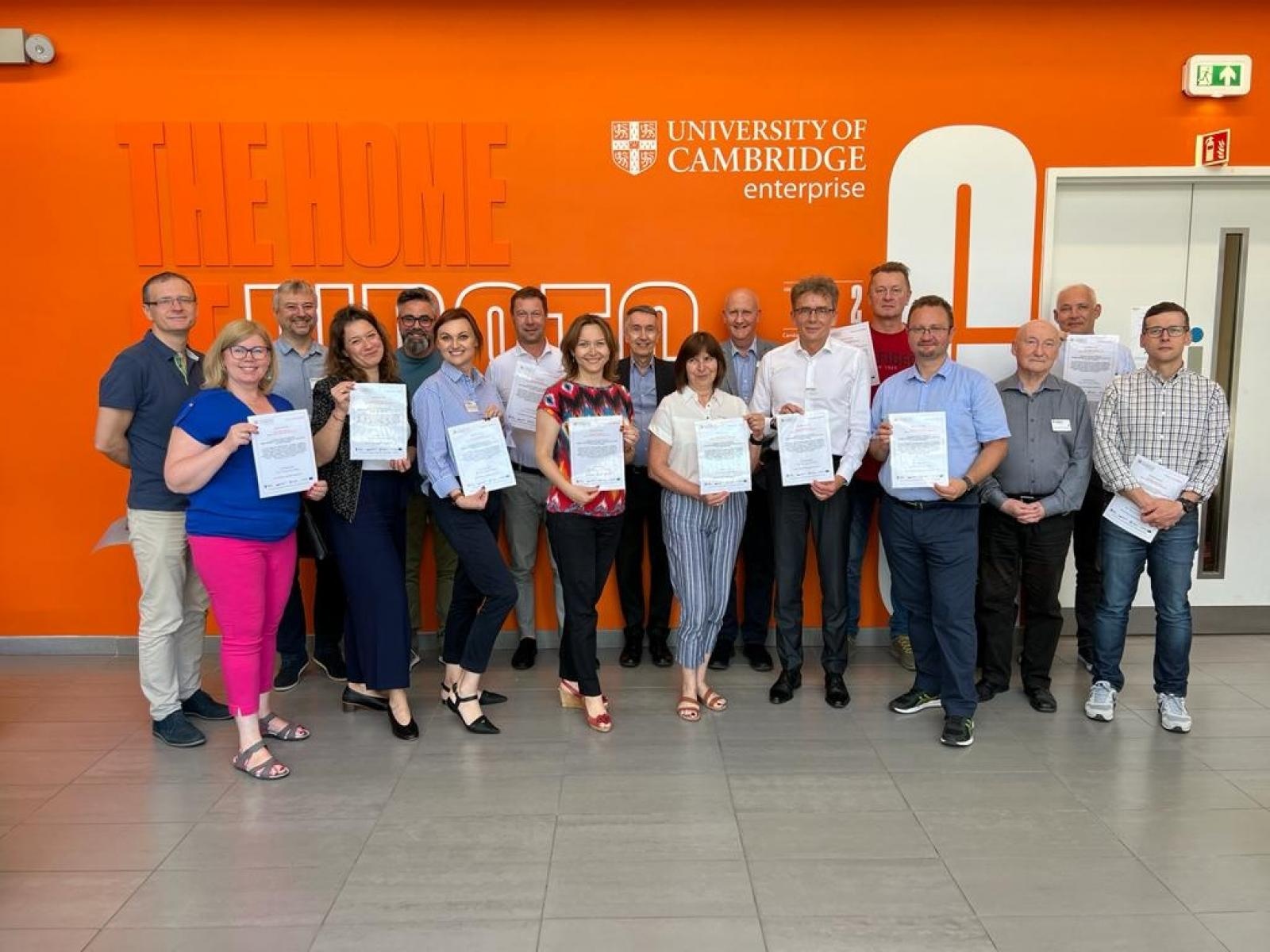 Zdjęcie w galerii na portalu naszraciborz.pl: Liderzy polskich uczelni w University of Cambridge wiadomości z regionu