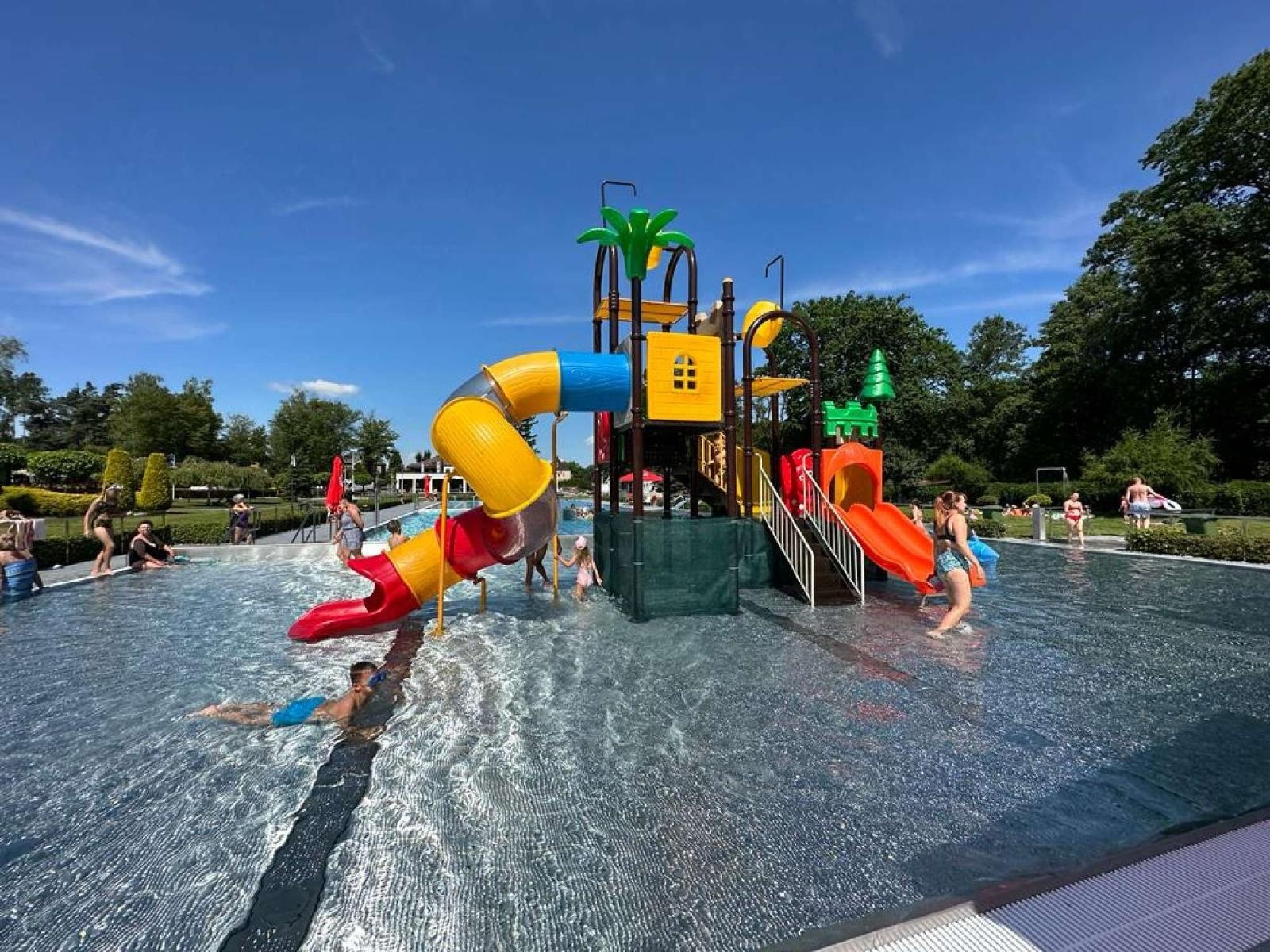 Zdjęcie w galerii na portalu naszraciborz.pl: W Szymocicach w AquaBraxie otwarto nowy basen [FOTO] wiadomości z regionu