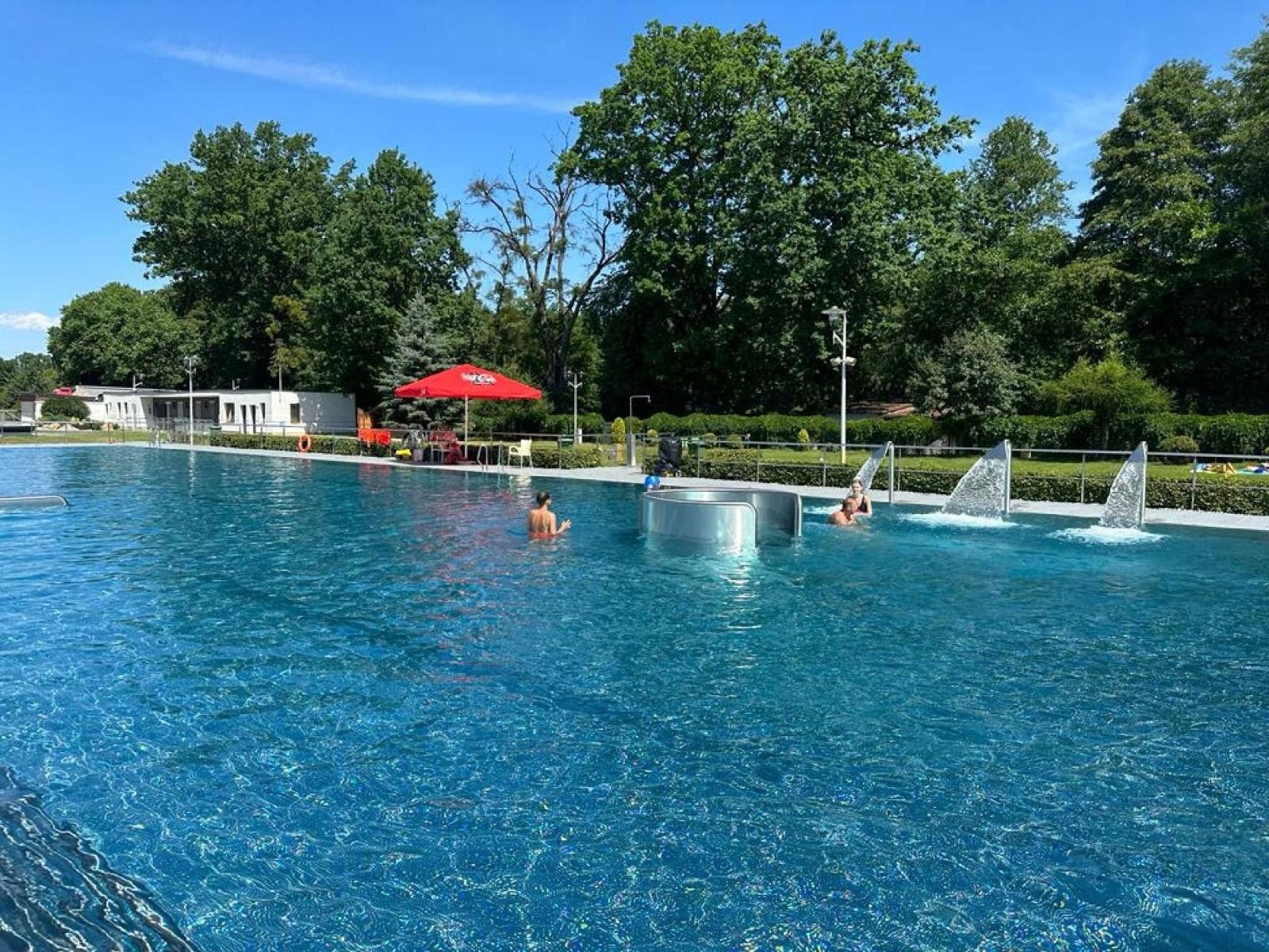 Zdjęcie w galerii na portalu naszraciborz.pl: W Szymocicach w AquaBraxie otwarto nowy basen [FOTO] wiadomości z regionu