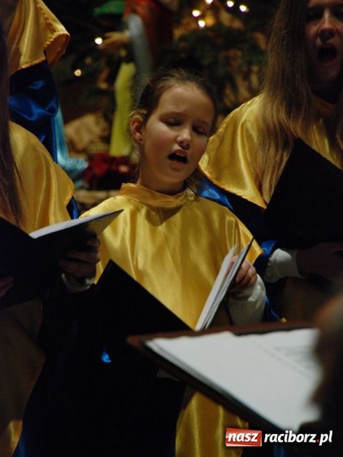 Zdjęcie w galerii na portalu naszraciborz.pl: BEL CANTO śpiewa od 15 lat wiadomości z regionu