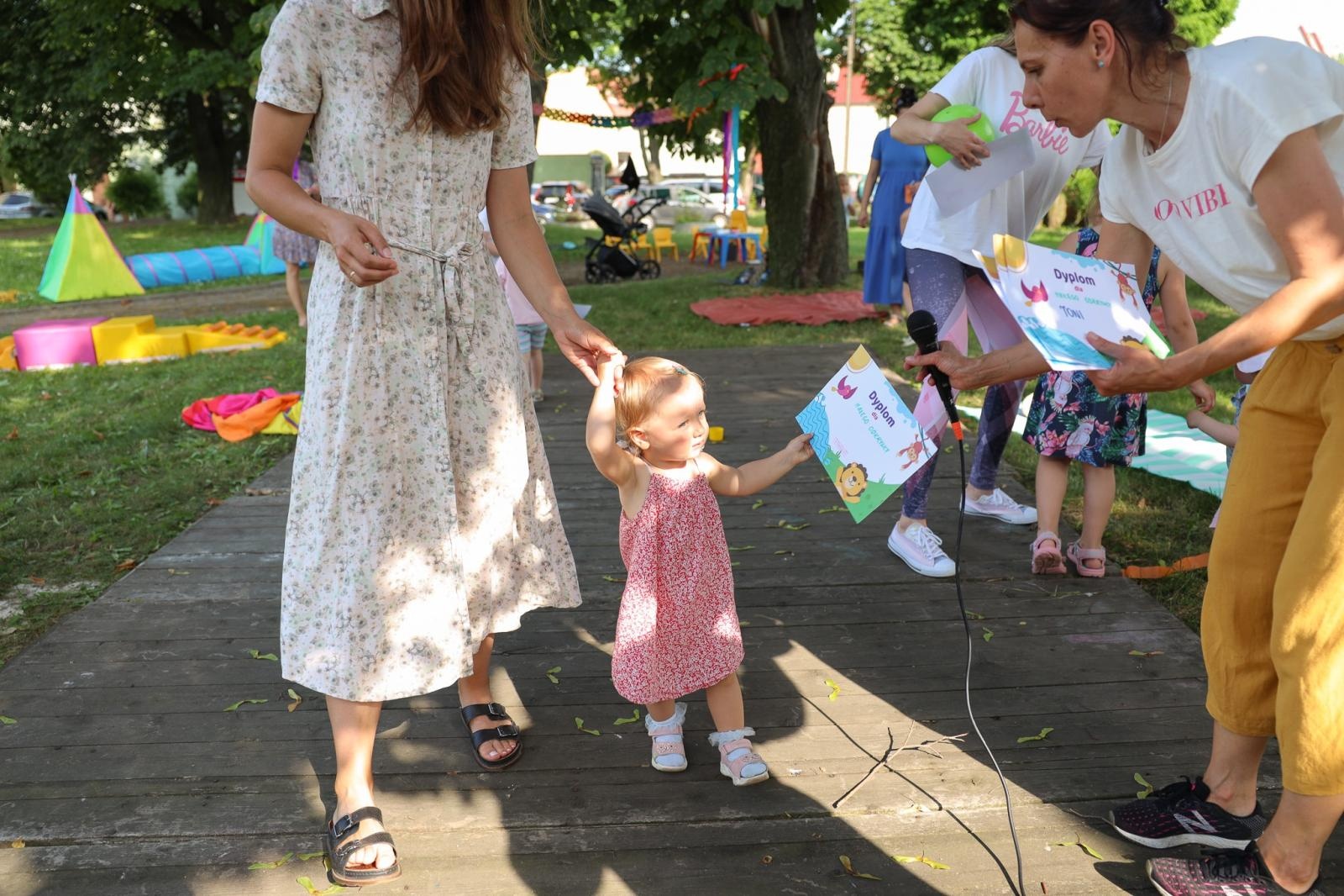 Zdjęcie w galerii na portalu naszraciborz.pl: Mali Odkrywcy przywitali w Raciborzu wakacje wiadomości z regionu