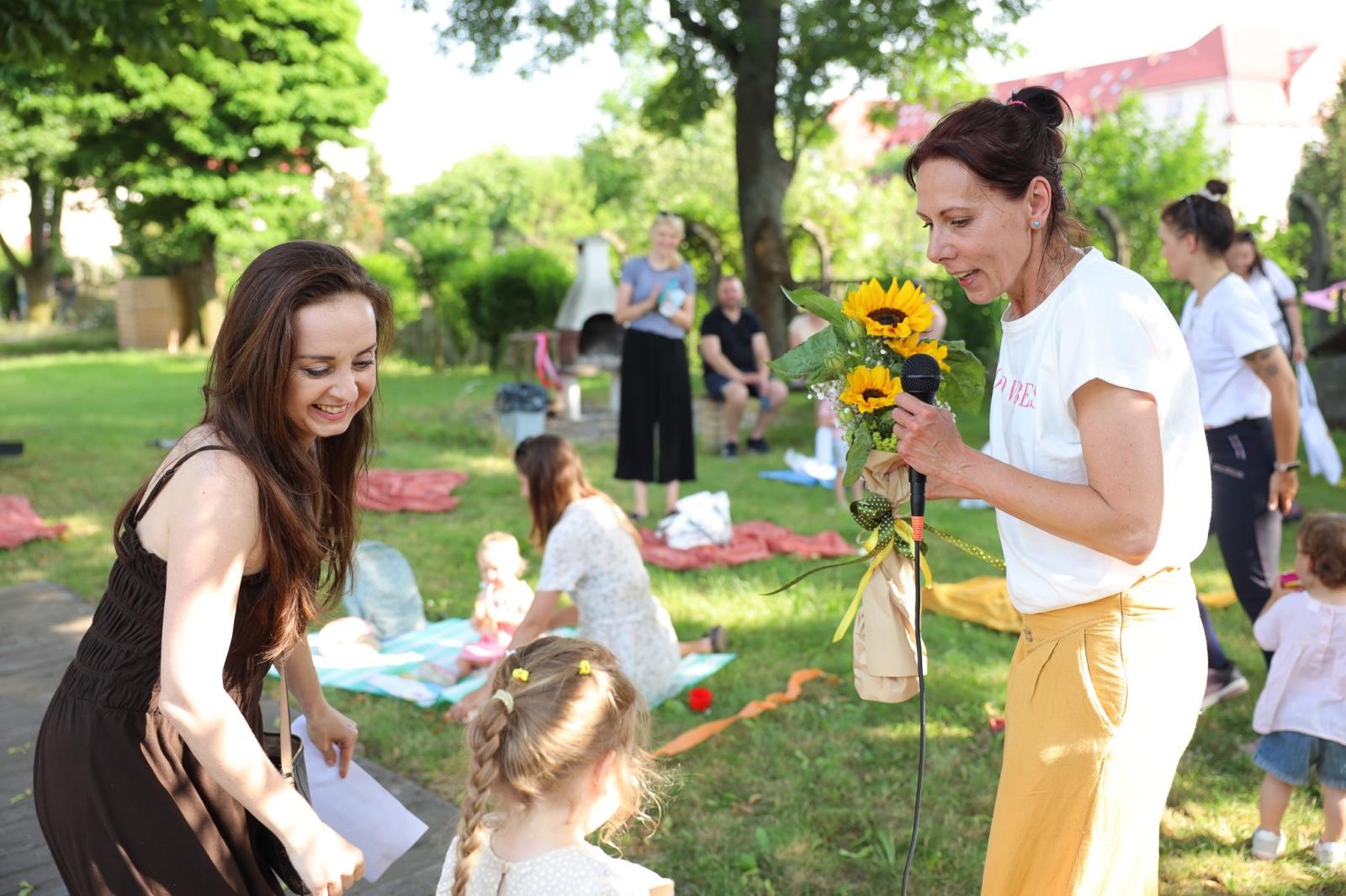 Zdjęcie w galerii na portalu naszraciborz.pl: Mali Odkrywcy przywitali w Raciborzu wakacje wiadomości z regionu