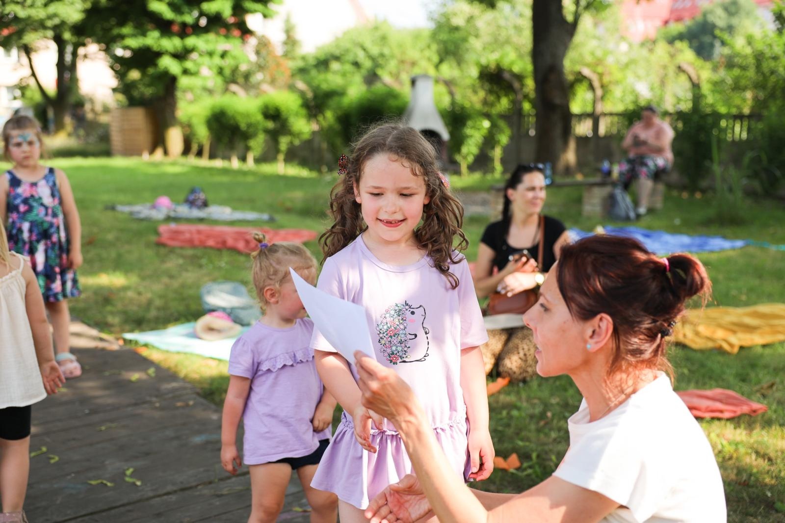 Zdjęcie w galerii na portalu naszraciborz.pl: Mali Odkrywcy przywitali w Raciborzu wakacje wiadomości z regionu