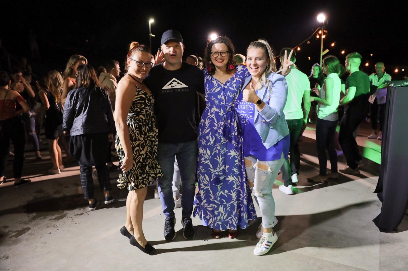 Zdjęcie w galerii na portalu naszraciborz.pl: Roztańczone Bulwary podczas kubańskiej nocy z DJ Osmarem wiadomości z regionu