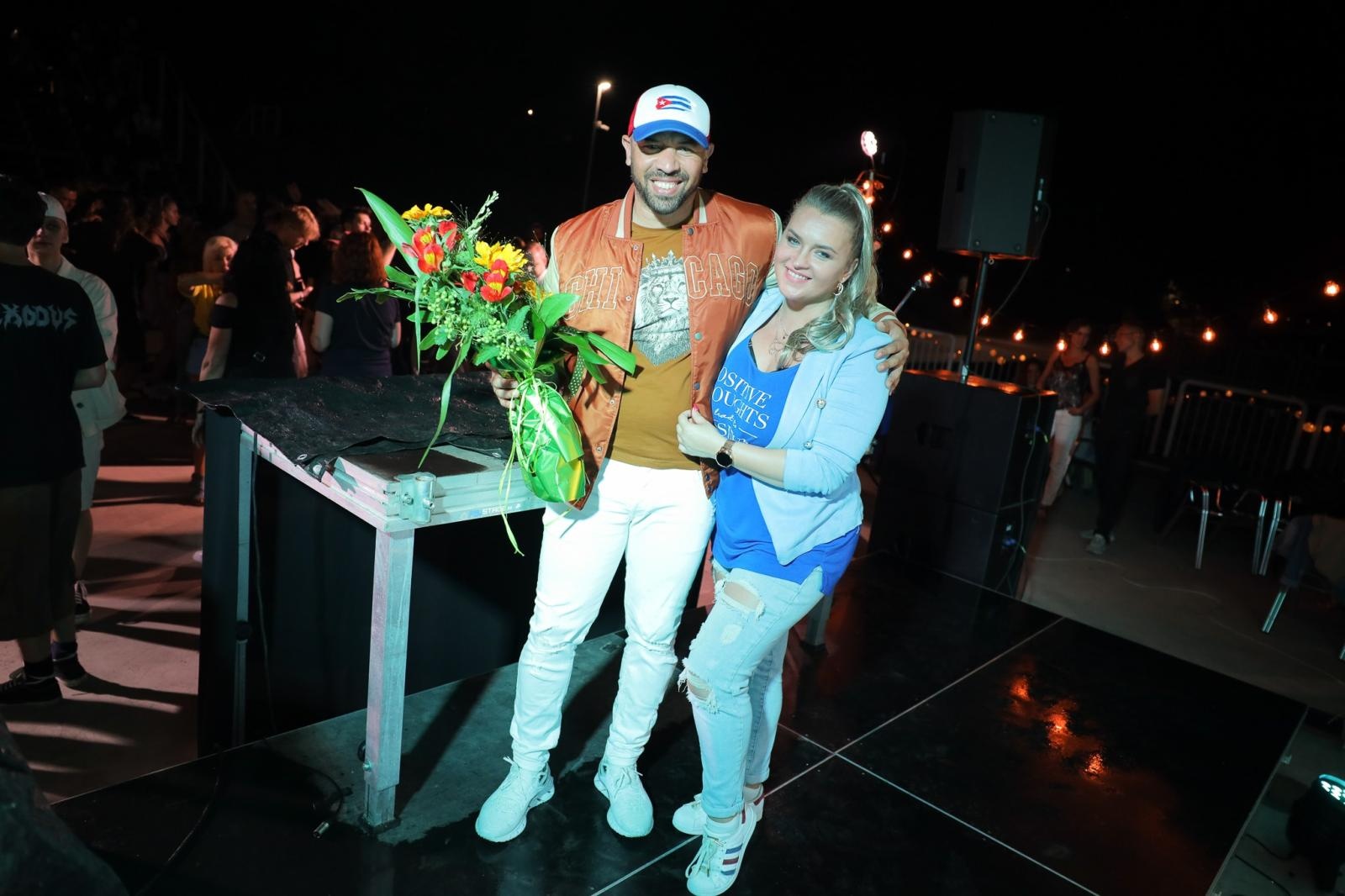 Zdjęcie w galerii na portalu naszraciborz.pl: Roztańczone Bulwary podczas kubańskiej nocy z DJ Osmarem wiadomości z regionu