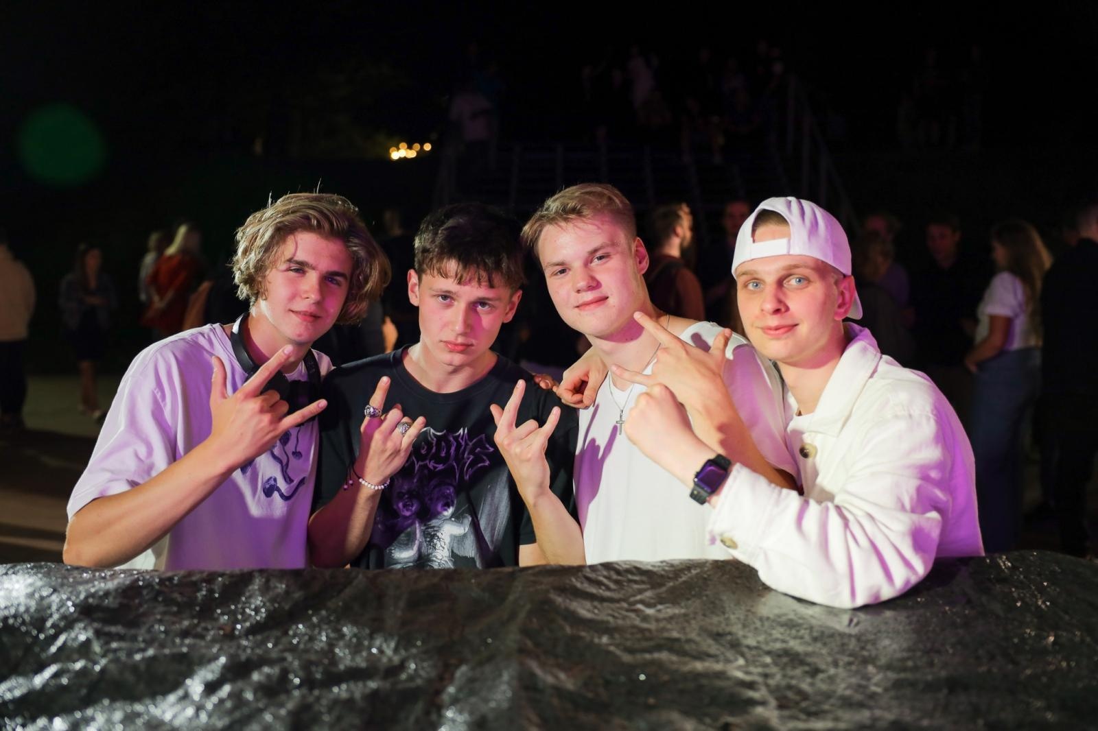 Zdjęcie w galerii na portalu naszraciborz.pl: Roztańczone Bulwary podczas kubańskiej nocy z DJ Osmarem wiadomości z regionu