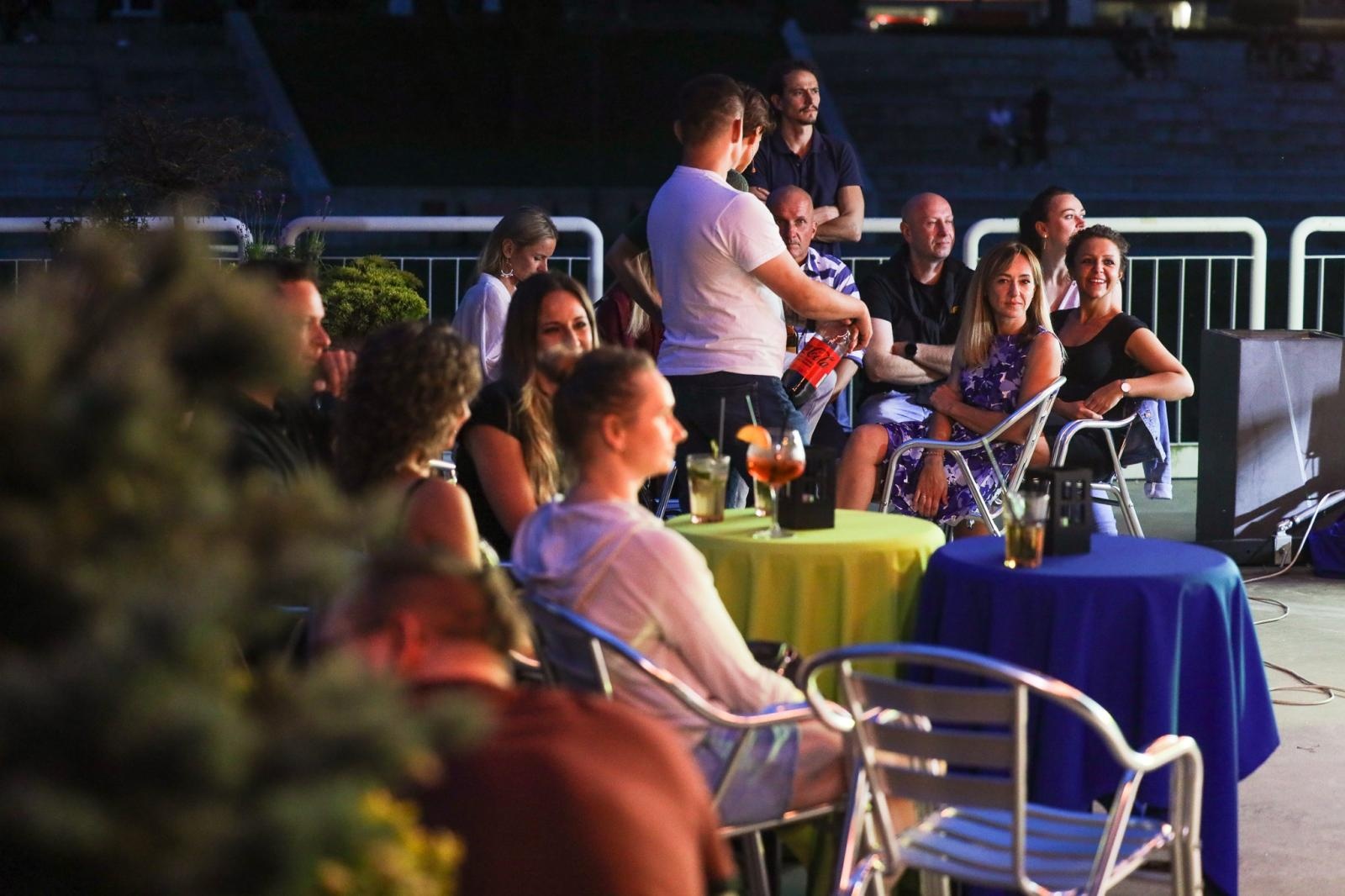 Zdjęcie w galerii na portalu naszraciborz.pl: Roztańczone Bulwary podczas kubańskiej nocy z DJ Osmarem wiadomości z regionu