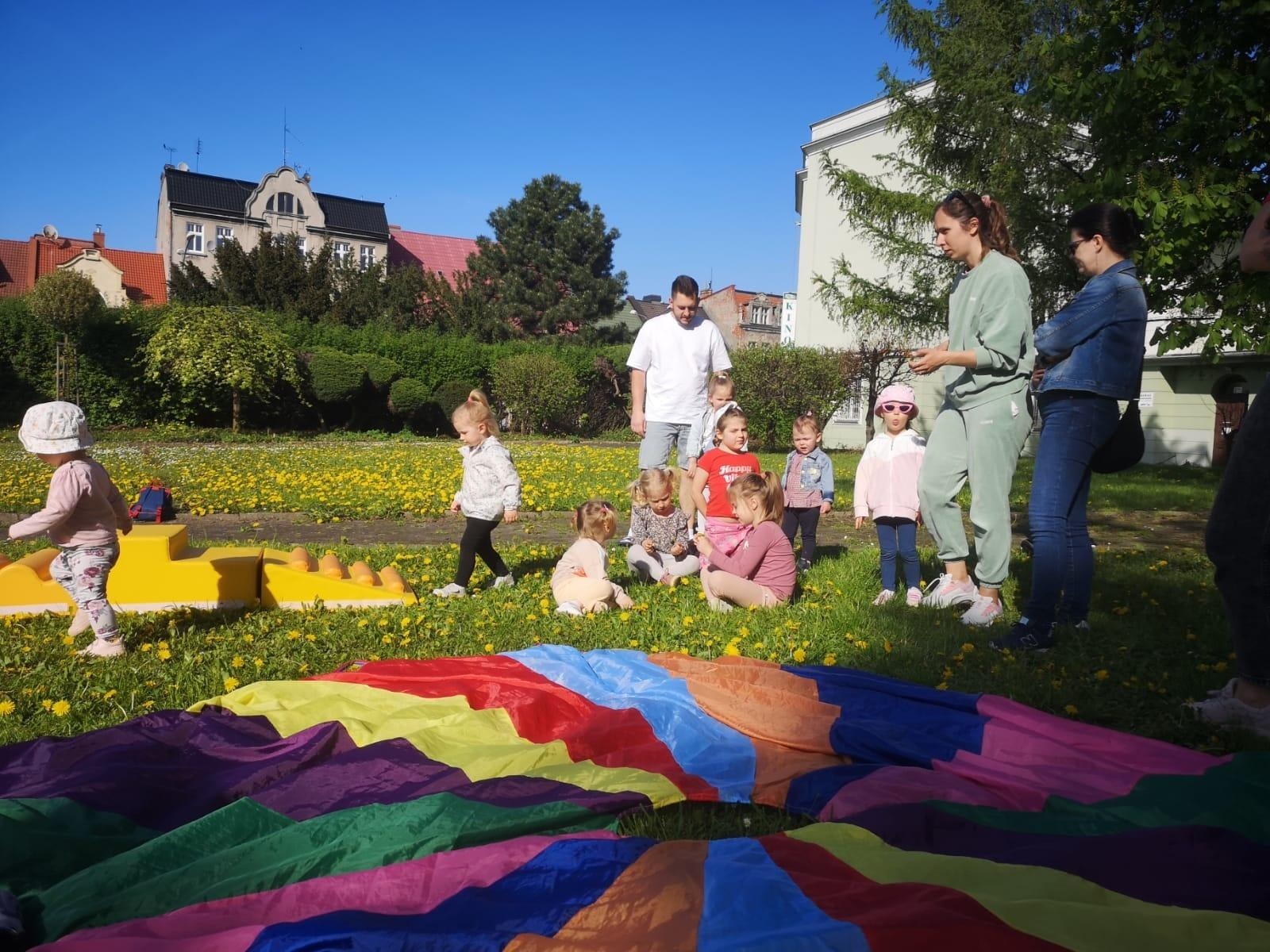 Zdjęcie w galerii na portalu naszraciborz.pl: Trwają zapisy do Małych Odkrywców Sztuki w RCK wiadomości z regionu