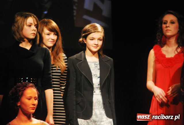 Zdjęcie w galerii na portalu naszraciborz.pl: Zapendowska uczyła u nas śpiewu 12 raz wiadomości z regionu